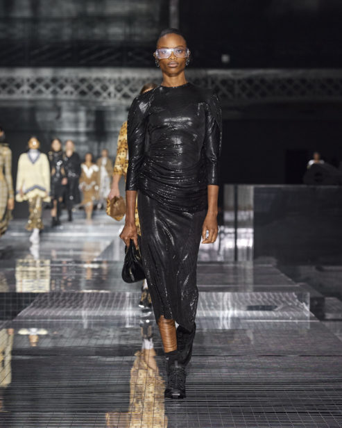 burberry-autumn_winter-2020-collection-look-100
