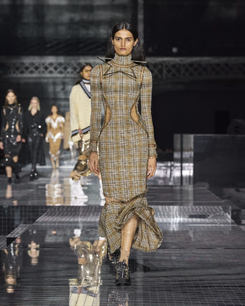 burberry-autumn_winter-2020-collection-look-102