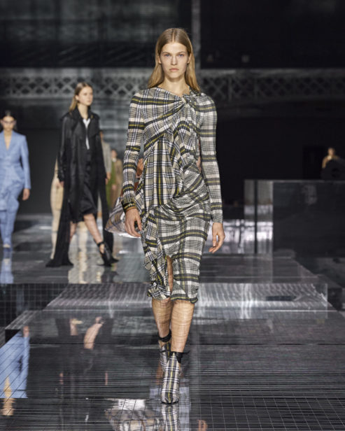 burberry-autumn_winter-2020-collection-look-22