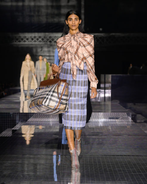 burberry-autumn_winter-2020-collection-look-23_001
