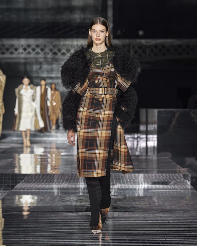 burberry-autumn_winter-2020-collection-look-3