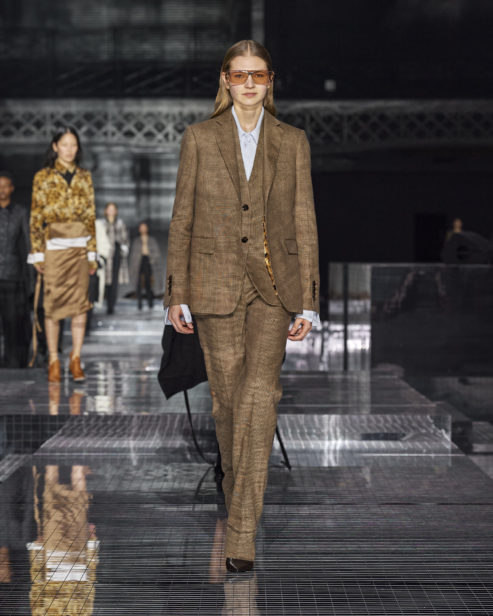 burberry-autumn_winter-2020-collection-look-32