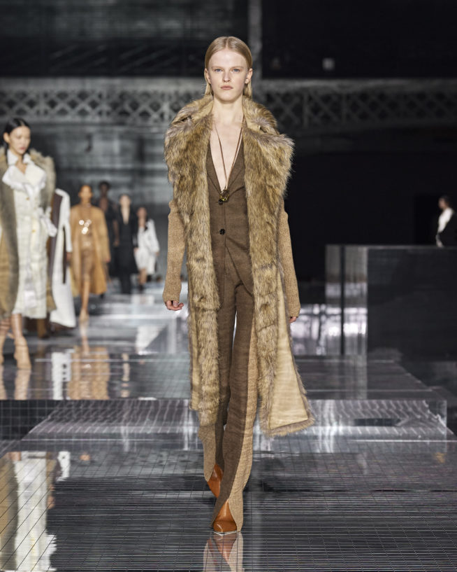 burberry-autumn_winter-2020-collection-look-4