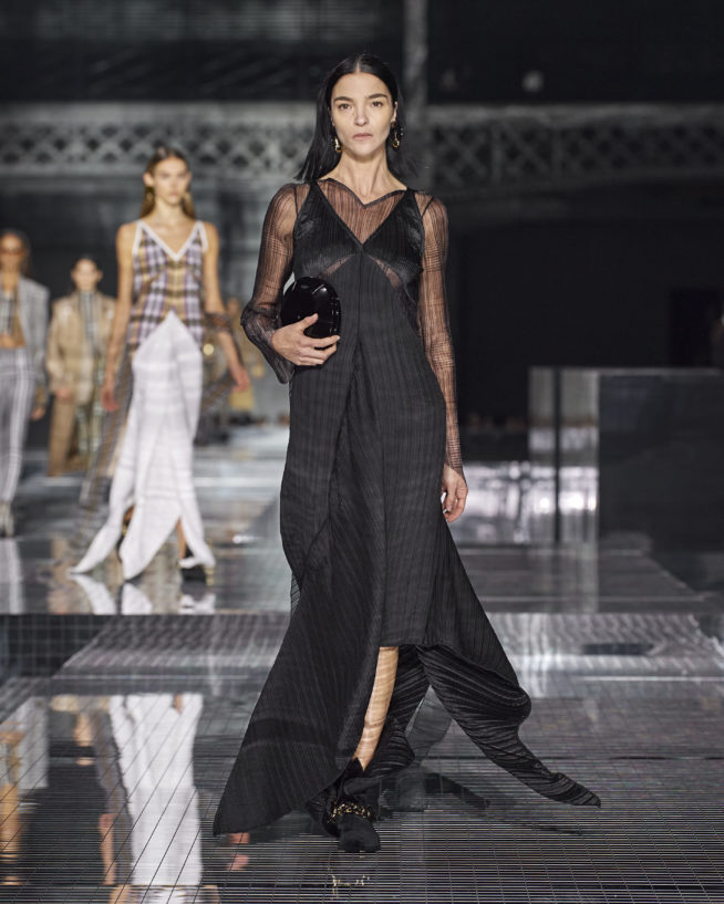 burberry-autumn_winter-2020-collection-look-42