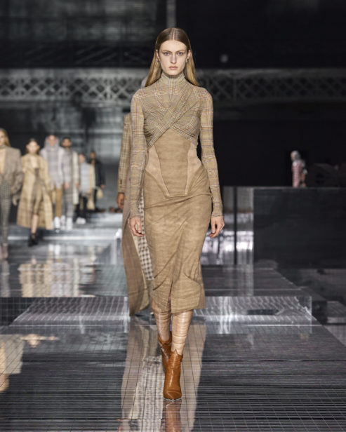 burberry-autumn_winter-2020-collection-look-54