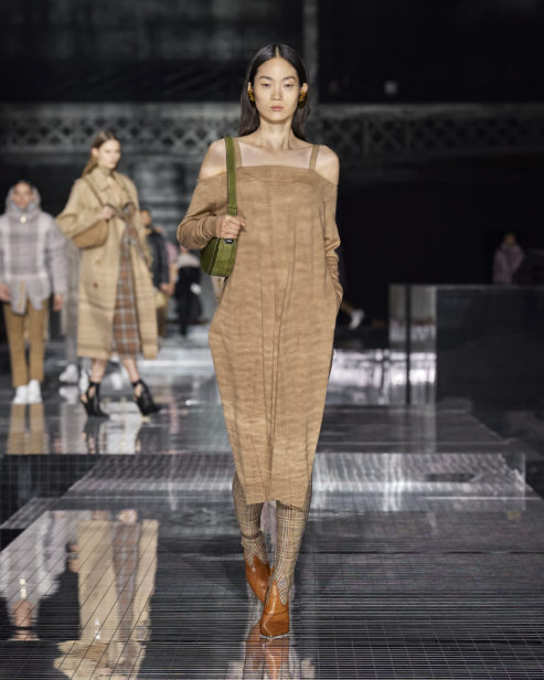 burberry-autumn_winter-2020-collection-look-56