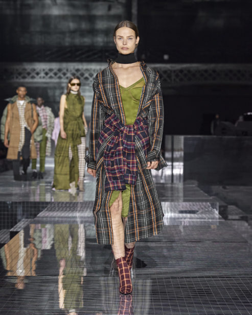 burberry-autumn_winter-2020-collection-look-75
