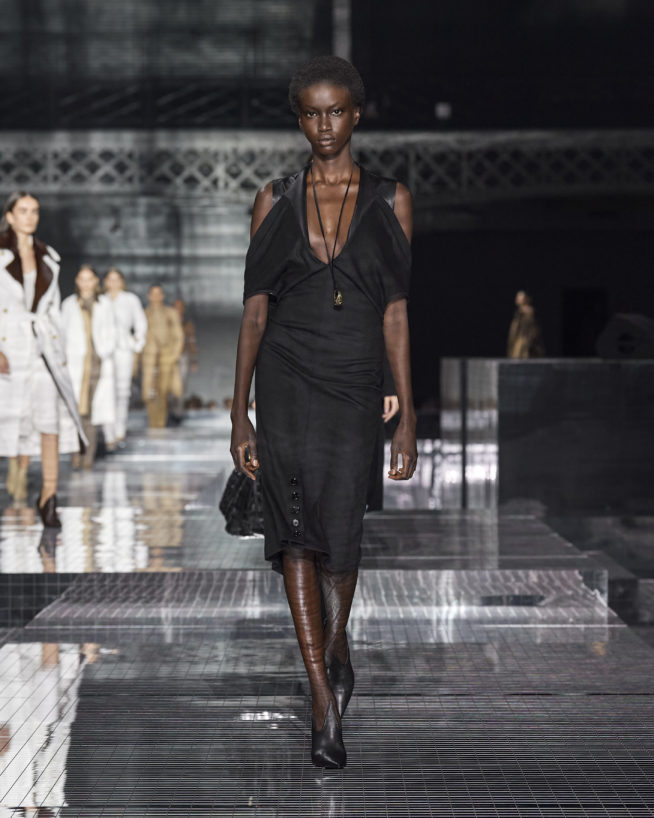 burberry-autumn_winter-2020-collection-look-8