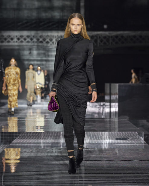 burberry-autumn_winter-2020-collection-look-98