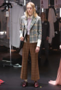 s03_w_fw_digital_look28