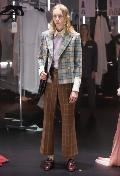 s03_w_fw_digital_look28
