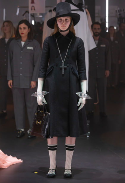 s03_w_fw_digital_look30