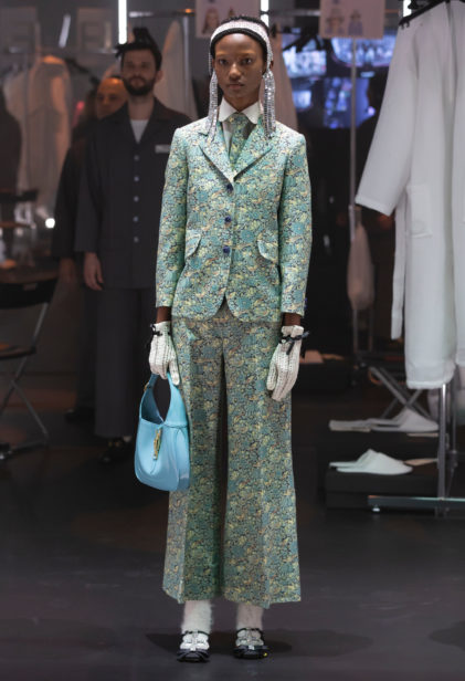 s03_w_fw_digital_look47