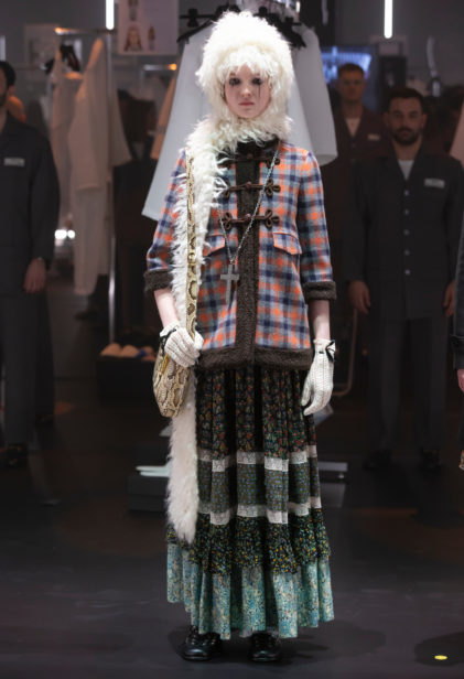 s03_w_fw_digital_look48