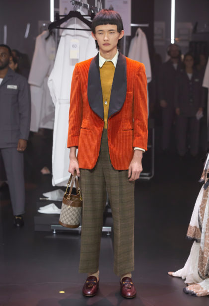 s03_w_fw_digital_look60