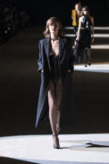 saint_laurent_winter20_runway_03_hr