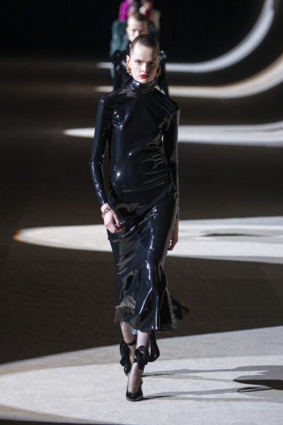 saint_laurent_winter20_runway_41_hr