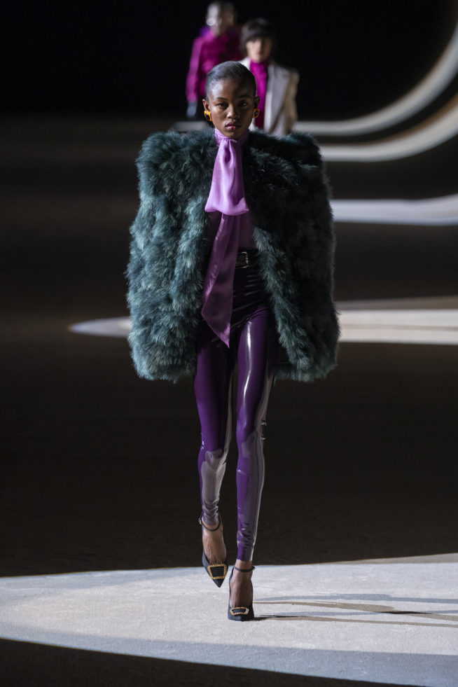 saint_laurent_winter20_runway_43_hr