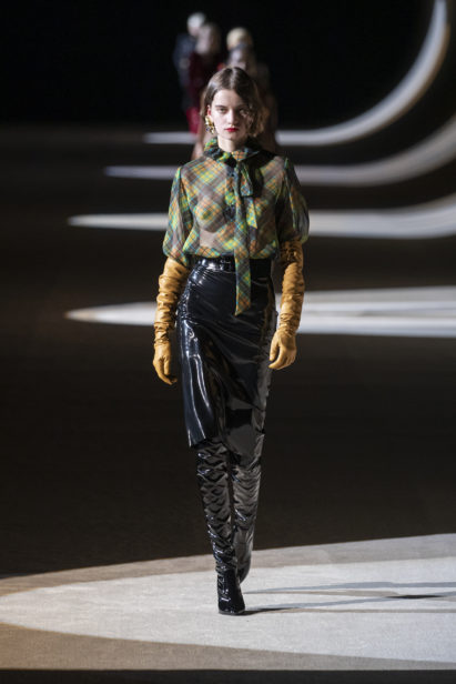 saint_laurent_winter20_runway_50_hr