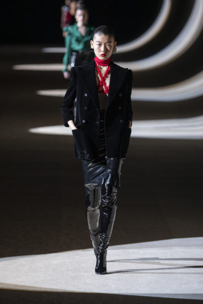 saint_laurent_winter20_runway_62_hr