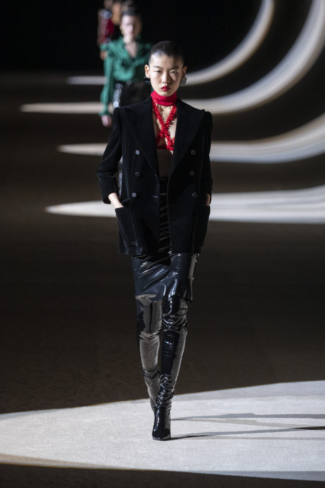 saint_laurent_winter20_runway_62_hr