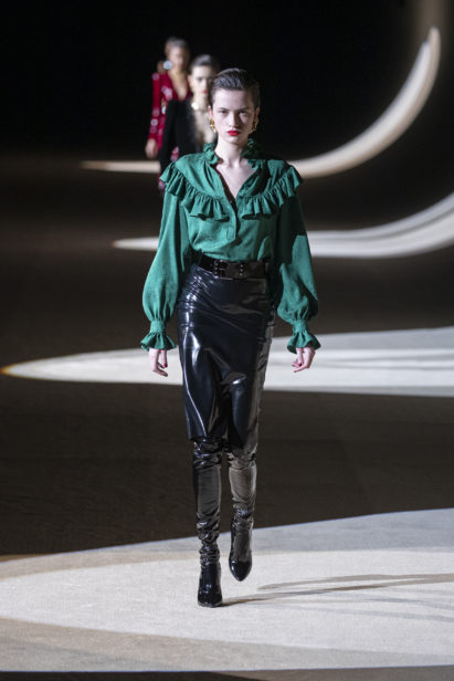 saint_laurent_winter20_runway_63_hr