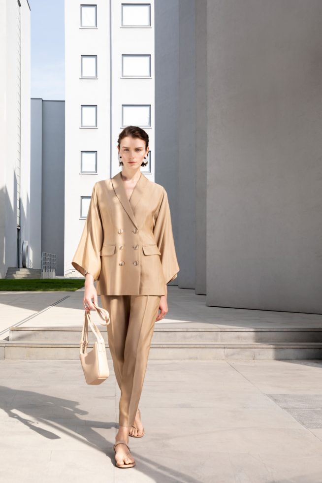 00005-emporio-armani-rtw-spring-21