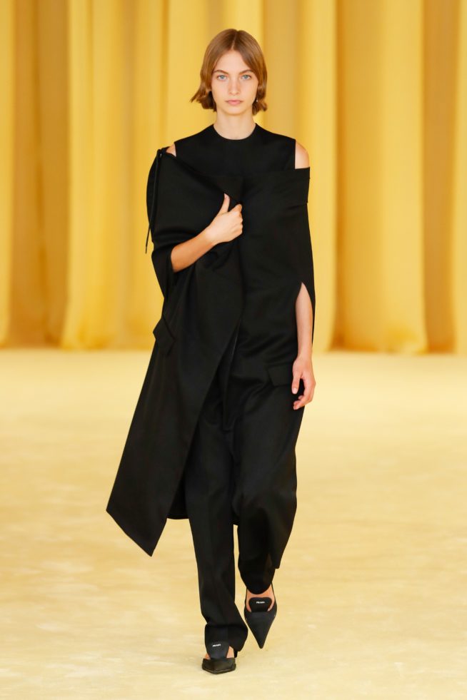 00008-prada-rtw-spring-21