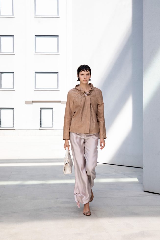 00010-emporio-armani-rtw-spring-21