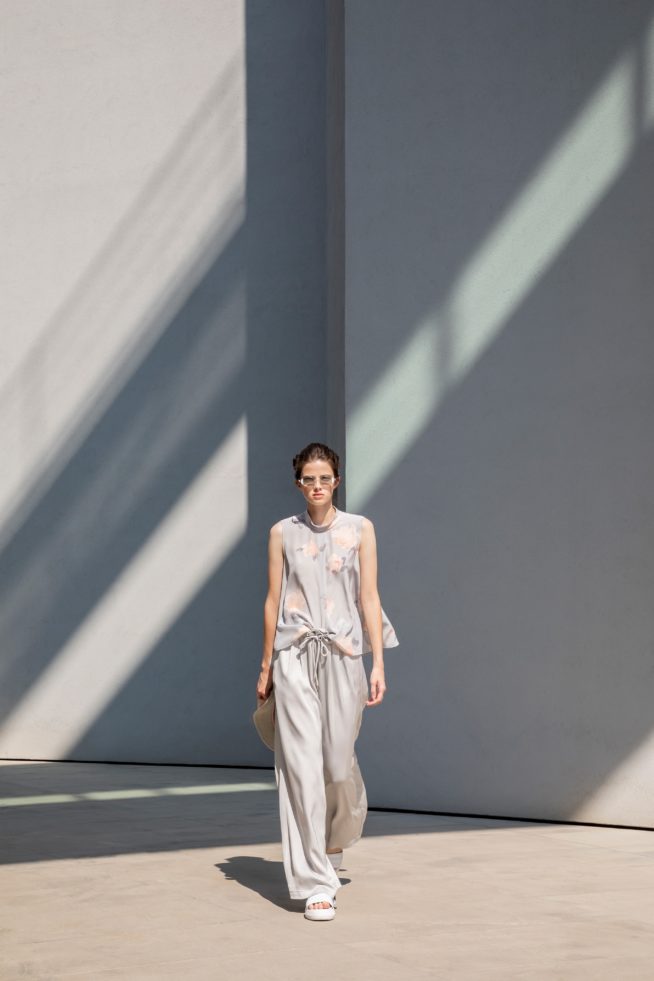 00018-emporio-armani-rtw-spring-21