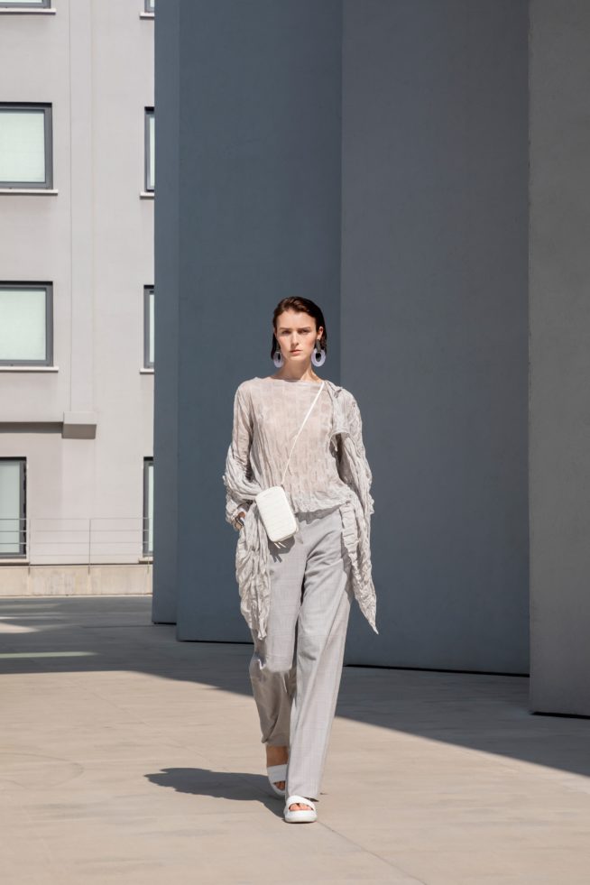 00020-emporio-armani-rtw-spring-21