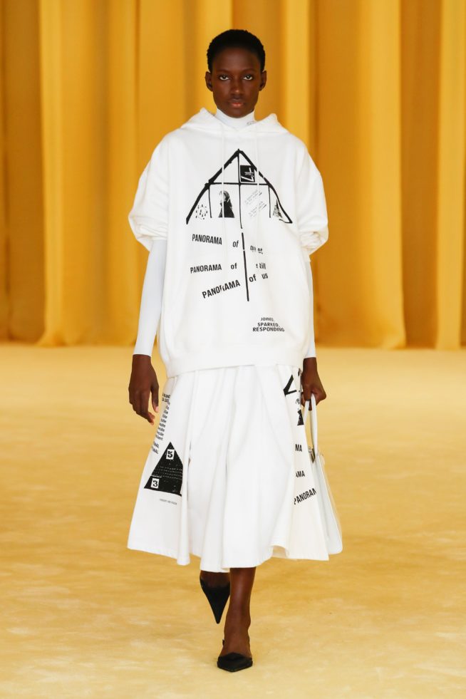 00025-prada-rtw-spring-21