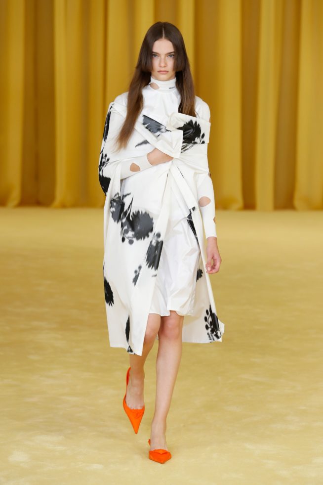 00040-prada-rtw-spring-21