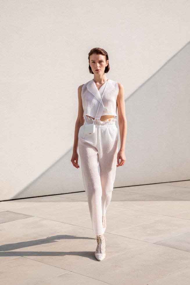 00044-emporio-armani-rtw-spring-21