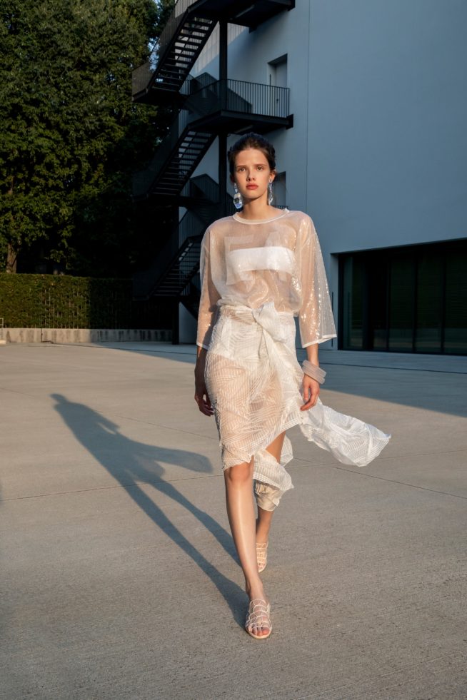 00054-emporio-armani-rtw-spring-21