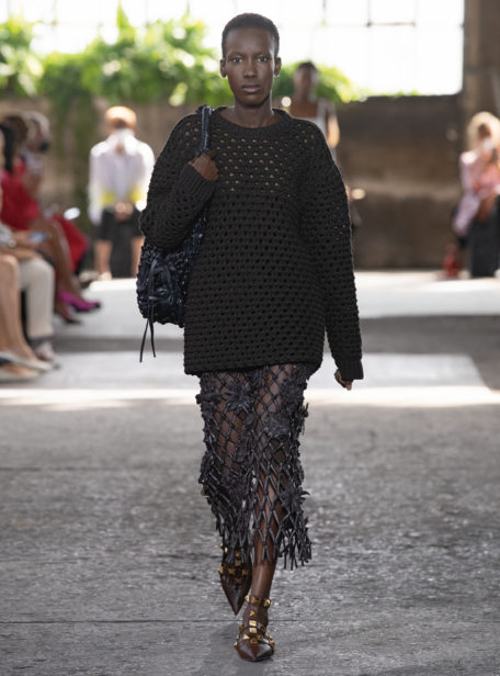 021-valentino-collezione-milano