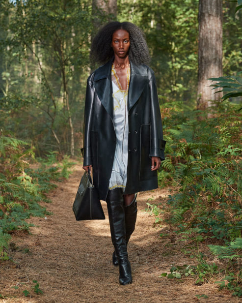 burberry-spring_summer-2021-collection-look-44