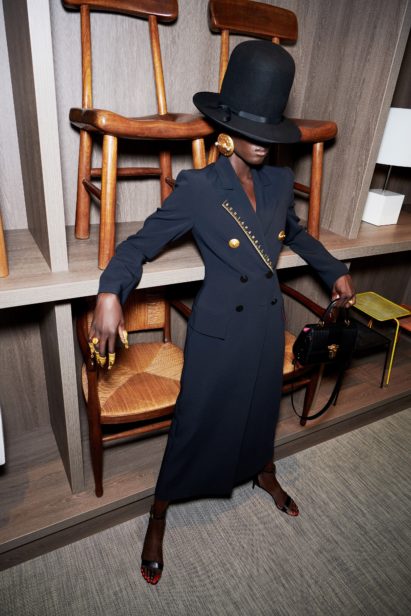 00006-schiaparelli-rtw-spring-2021-credit-daniel-roseberry