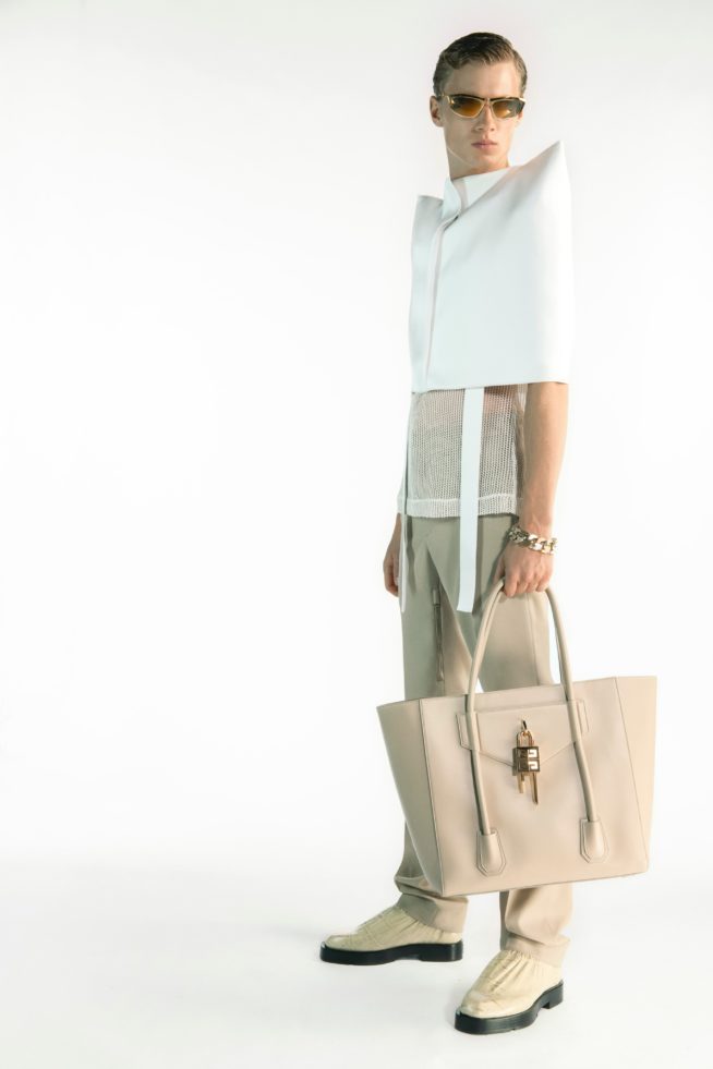 00048-givenchy-ss21-rtw