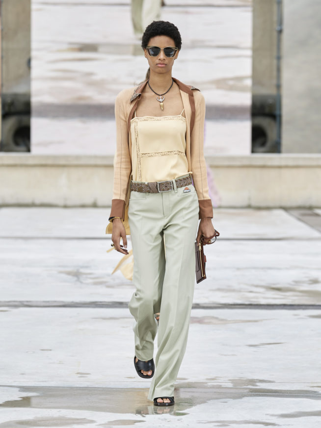 chloe-ss21-008