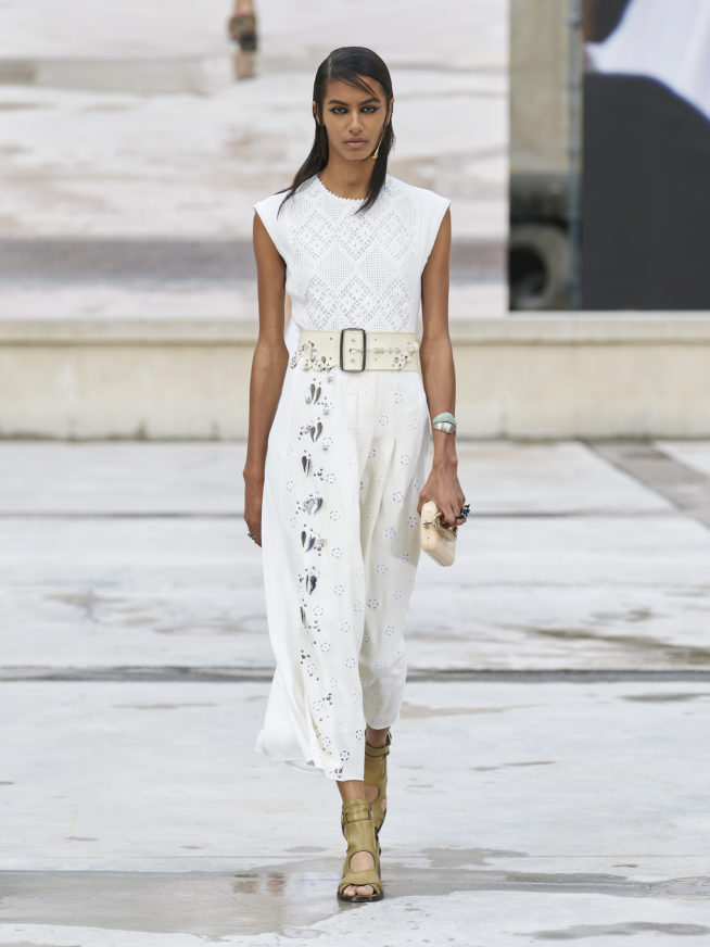 chloe-ss21-035