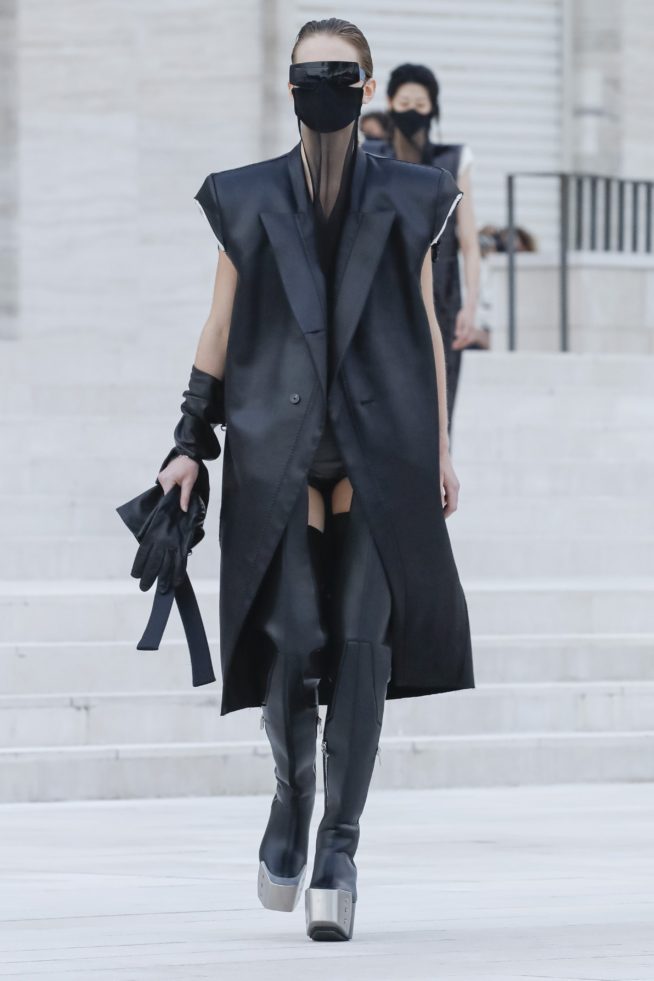 rick-owens-rtw-ss21-0006