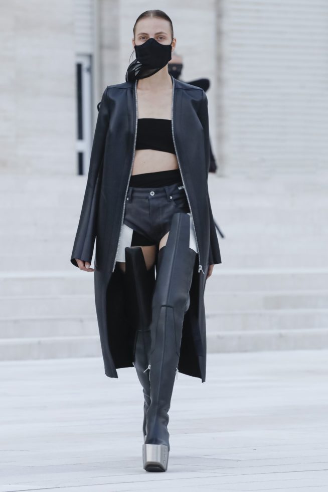 rick-owens-rtw-ss21-0009