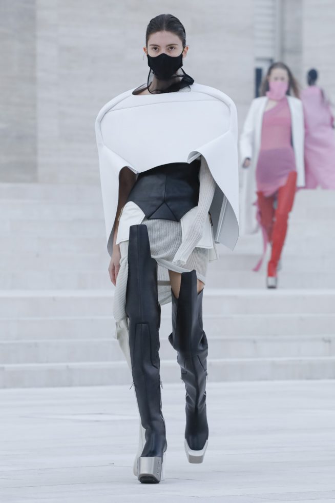 rick-owens-rtw-ss21-0017