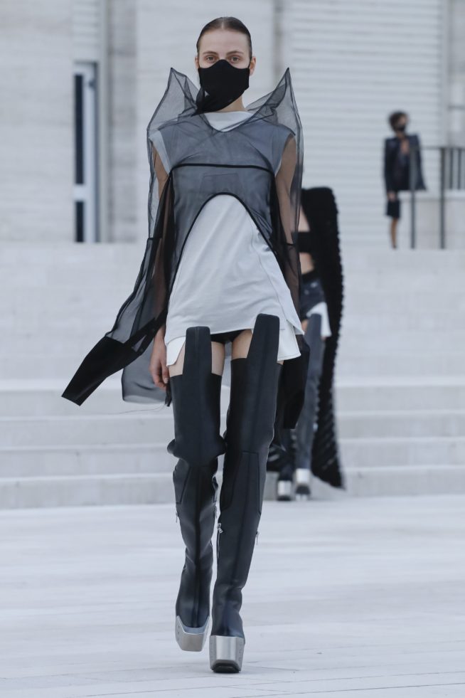 rick-owens-rtw-ss21-0025