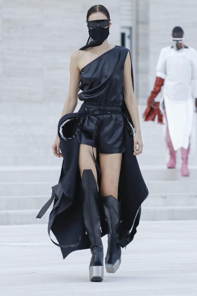 rick-owens-rtw-ss21-0035