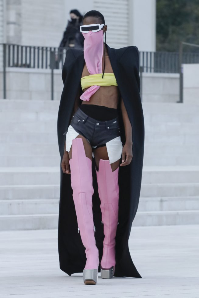 rick-owens-rtw-ss21-0040