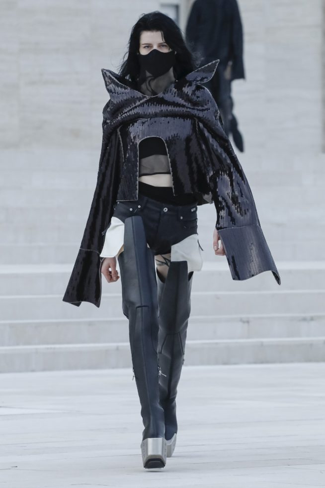 rick-owens-rtw-ss21-0042
