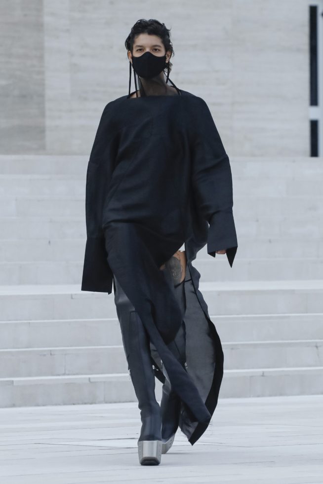 rick-owens-rtw-ss21-0043
