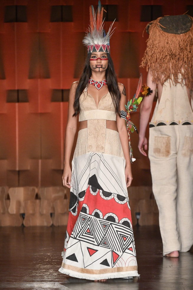Weena-
Brasil Eco Fashion Week 2020

foto: Marcelo Soubhia/FOTOSITE